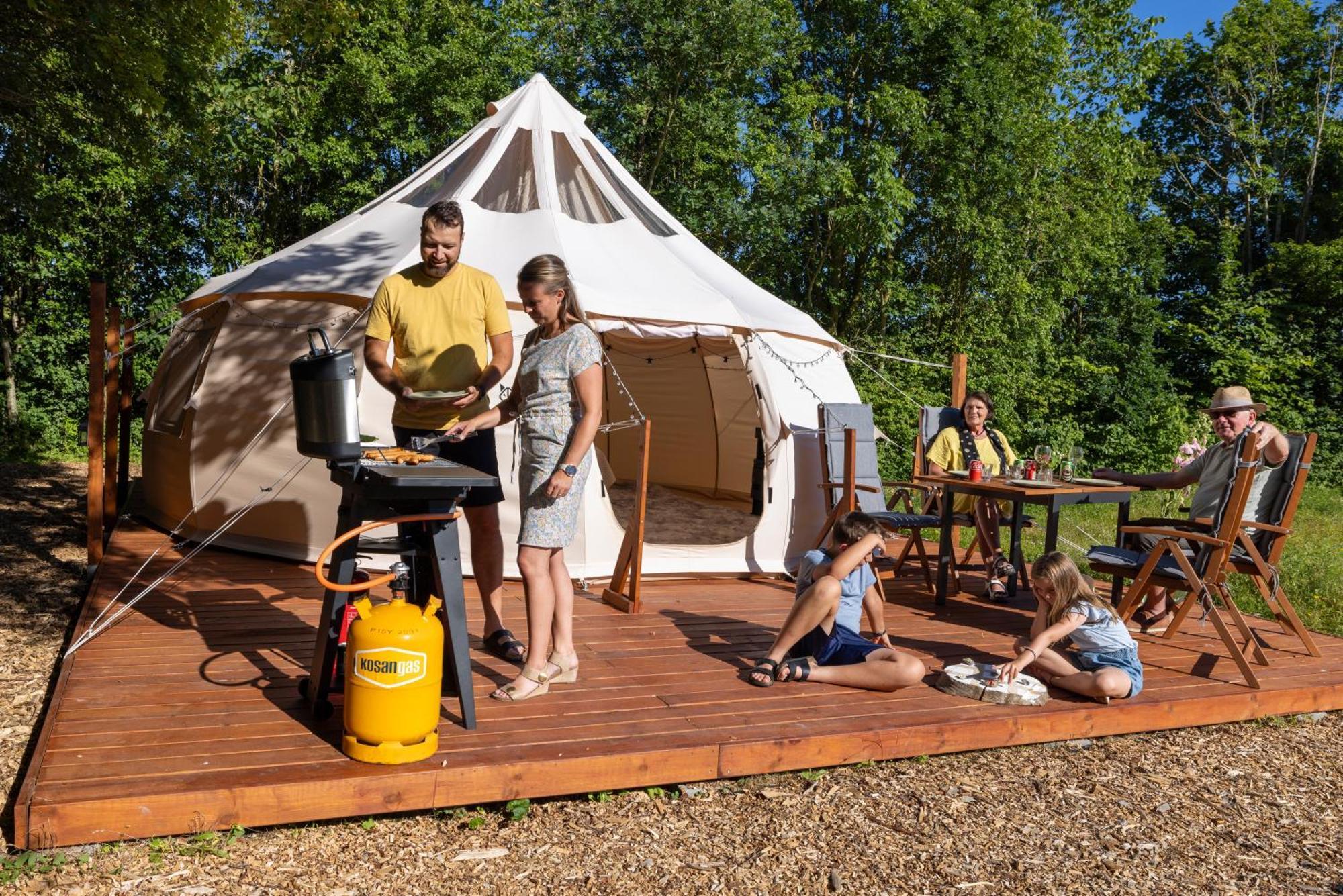 Holmegaard Vin Og Glamping 호텔 Dannemare 외부 사진