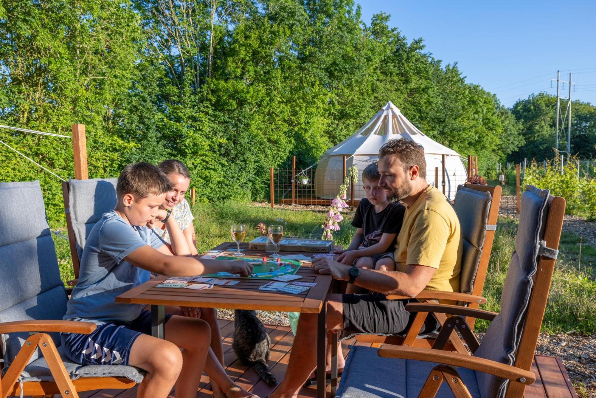 Holmegaard Vin Og Glamping 호텔 Dannemare 외부 사진