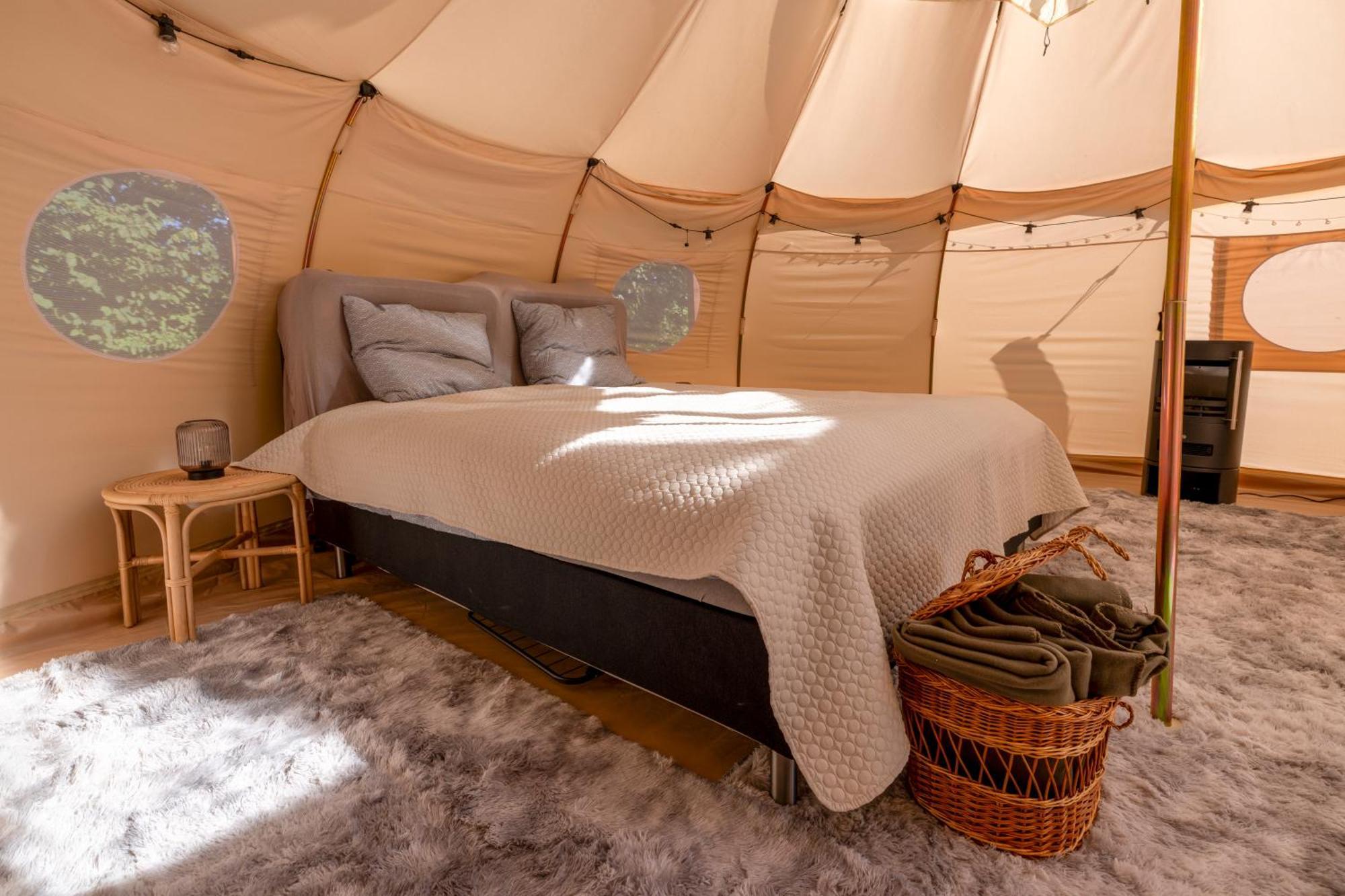 Holmegaard Vin Og Glamping 호텔 Dannemare 외부 사진
